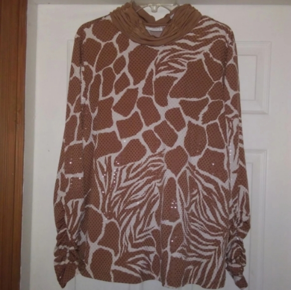 ♡Susan Graver combination print top - Picture 4 of 4